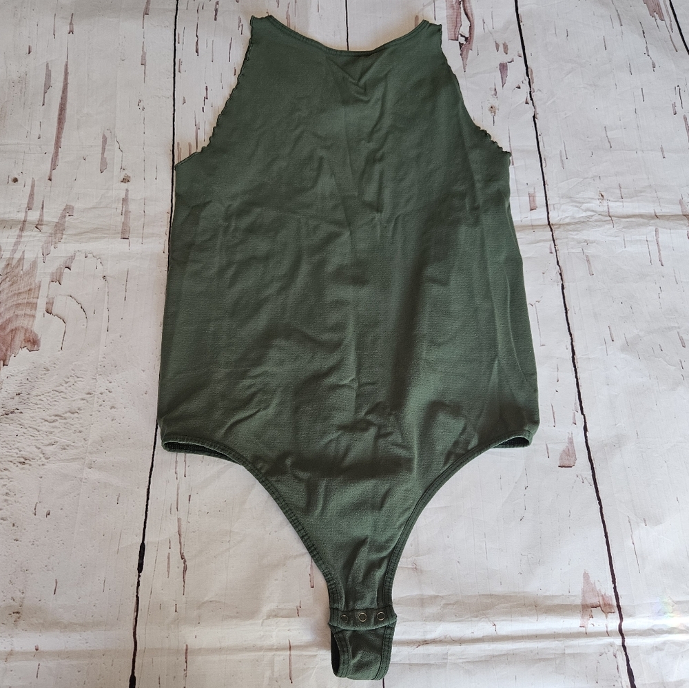 Free People Intamitely Women's Green Sleeveless Bodysuit Size M/L